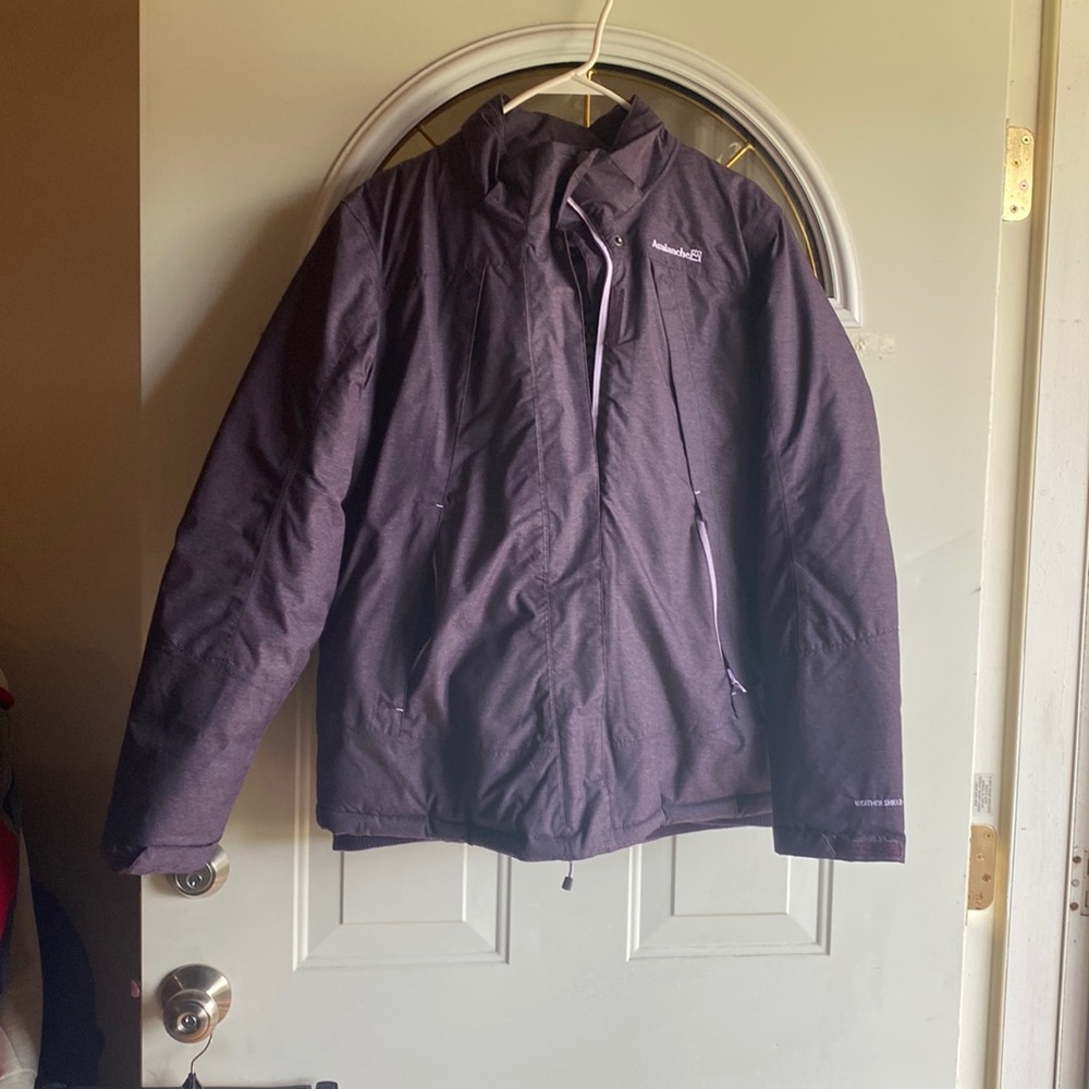 NWOT purple Avalanche heavy coat size large